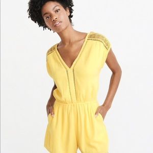 Lace detailed yellow romper